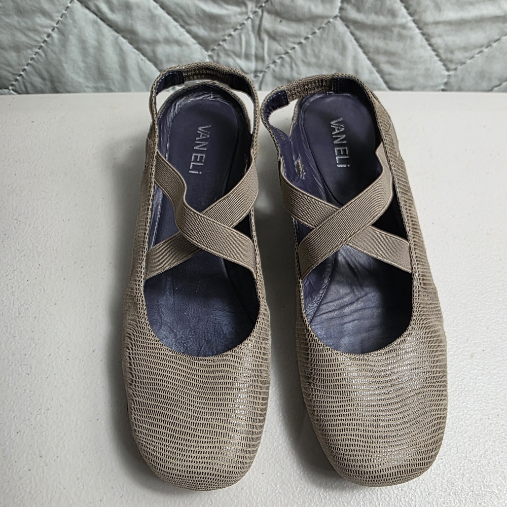 Vaneli Womens Marjory Sling Back Taupe Wedge Sandals Ballet Sandals Sz 6.5M - Picture 9 of 10
